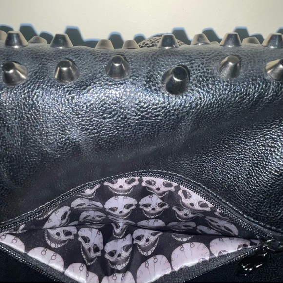 Scarleton Vegan Leather Messenger Bag - Picture 6 of 8